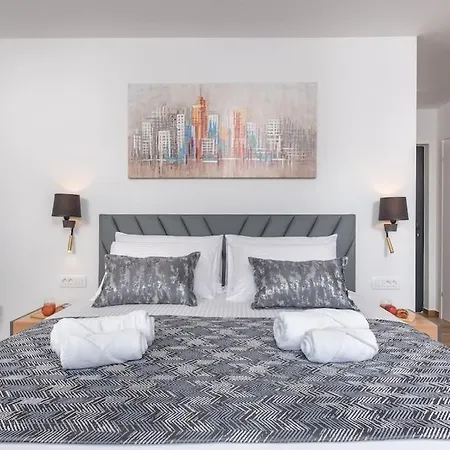 Villa Mia, Sevid Na Moru *