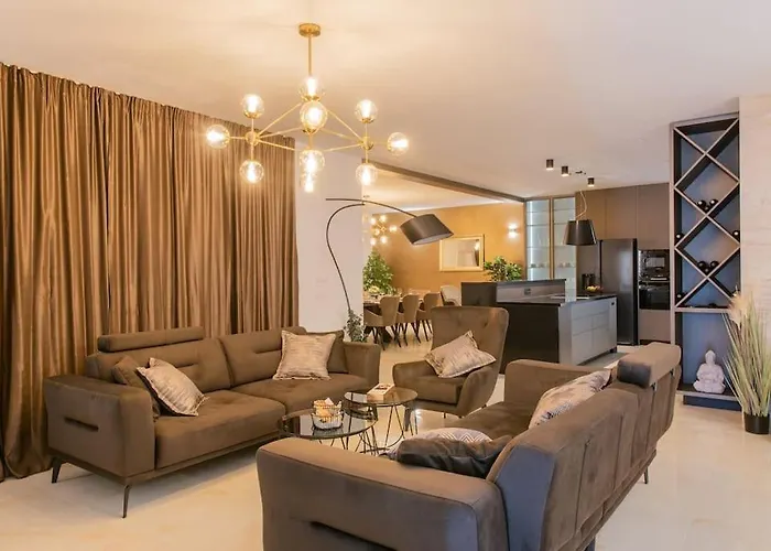 Mia, Sevid Na Moru Villa Zaglavice