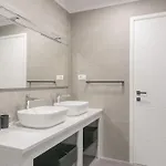 Βίλα Luxury Mia With Sea View, Heated Pool And Jacuzzi *