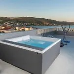 Luxury Mia With Sea View, Heated Pool And Jacuzzi Βίλα